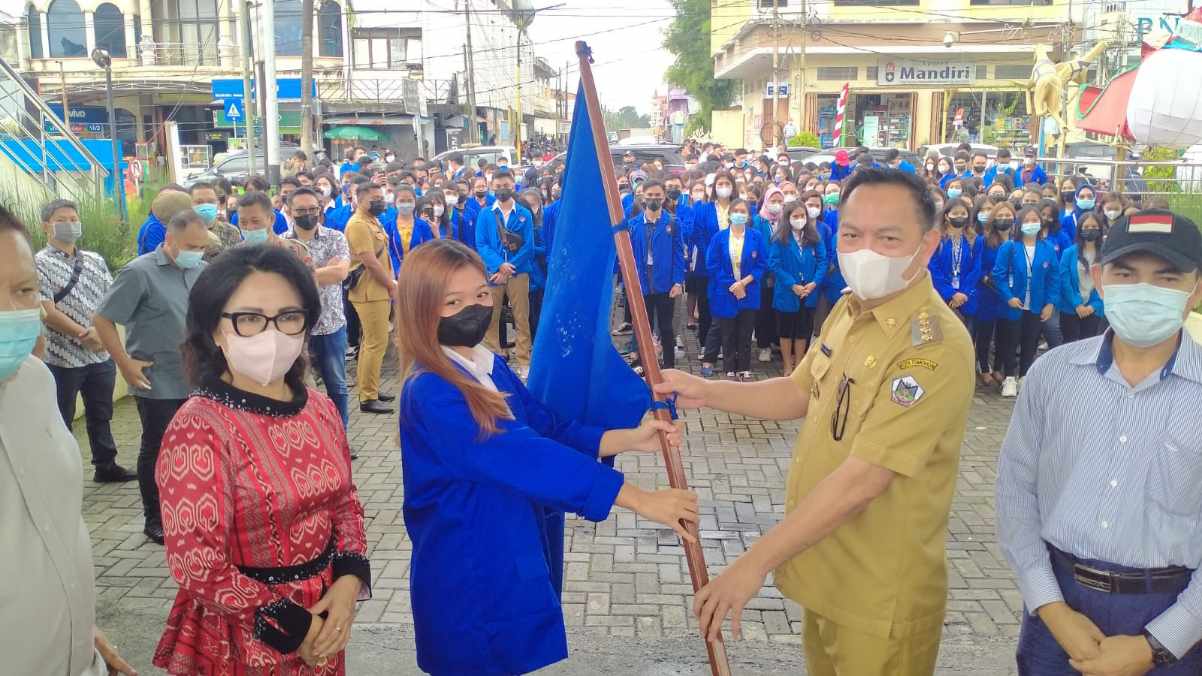 Disambut Caroll Senduk, 268 Mahasiswa KKN UNIMA Berkarya di Tomohon