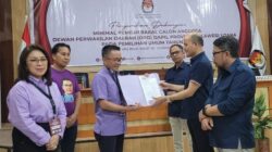 SBAN Liow Serahkan Dukungan Minimal Bakal Calon DPD-RI ke KPUD Sulut
