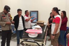 Heboh…! Warga Woloan 1 Tomohon Temukan Bayi Perempuan di Atas Kap Mobil