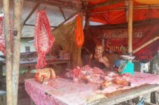 Harga Daging Babi di Sulut 'Ngamuk', Natal 2023 'Terancam'!