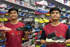 Ayo Buruan, Ada Sepatu Voli Fixch dan Sepatu Basket Ardiles di Nyiur Sports