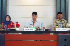 Sirajudin Minta Guru Bentuk Karakter dan SDM Berkualitas di Bolmut