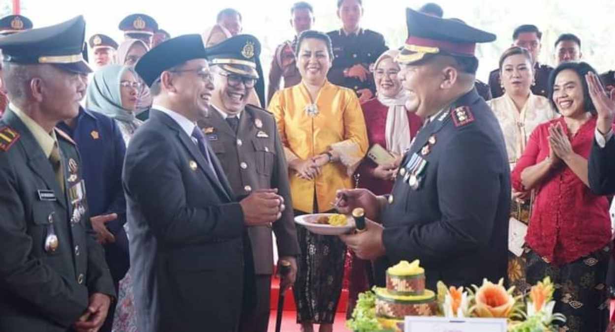 Peringatan Hari Bhayangkara ke-78 Tahun di Kantor Bupati Bolmut, Sirajudin : Semoga Polri Makin Jaya