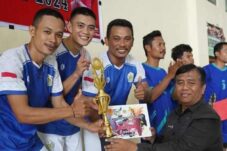 Tim Lion Sparta Kaidipang Juara Tournamen Sepak Takraw Bupati Bolmut Cup