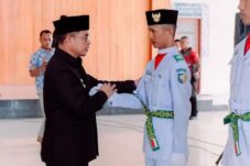 Sirajudin Kukuhkan Paskibraka Kabupaten Bolmut Dalam Rangka HUT RI ke-79