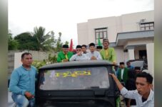 Tidak Mau Kalah, Depri Pontoh Minta Pengurus, Pendukung dan Simpatisan Menangkan Sirajudin-Adit di Pilkada Bolmut