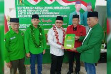 Pengurus PDIP, PPP Bolmut, Relawan dan Simpatisan Pasangan Calon SJL-MAP Kompak Dukung Depri Pontoh Jadi Ketua Tim Pemenangan