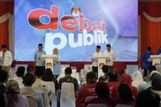 KPU Bolmut Berhasil Gelar Debat Publik Pertama Pilkada 2024, SJL-MAP Tampil Memukau