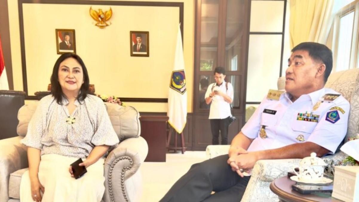 1 Bulan ke Depan, Gubernur Sulut Yulius Selvanus Berkantor di Rudis