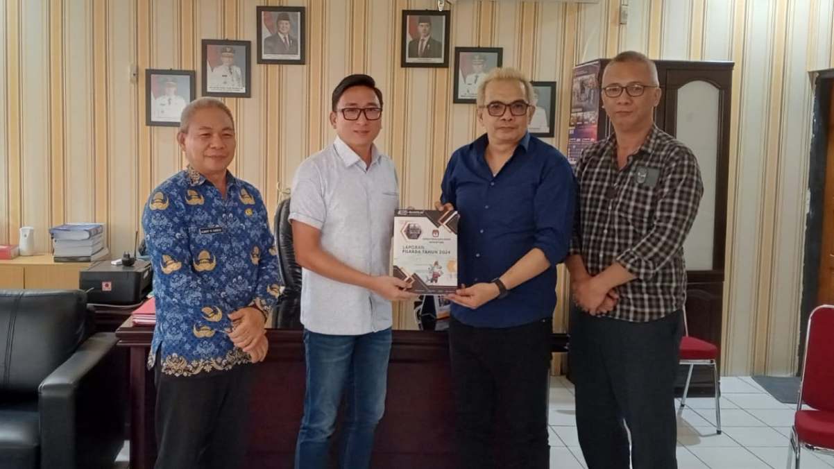KPU Serahkan Laporan Pilkada 2024 ke DPRD Bitung