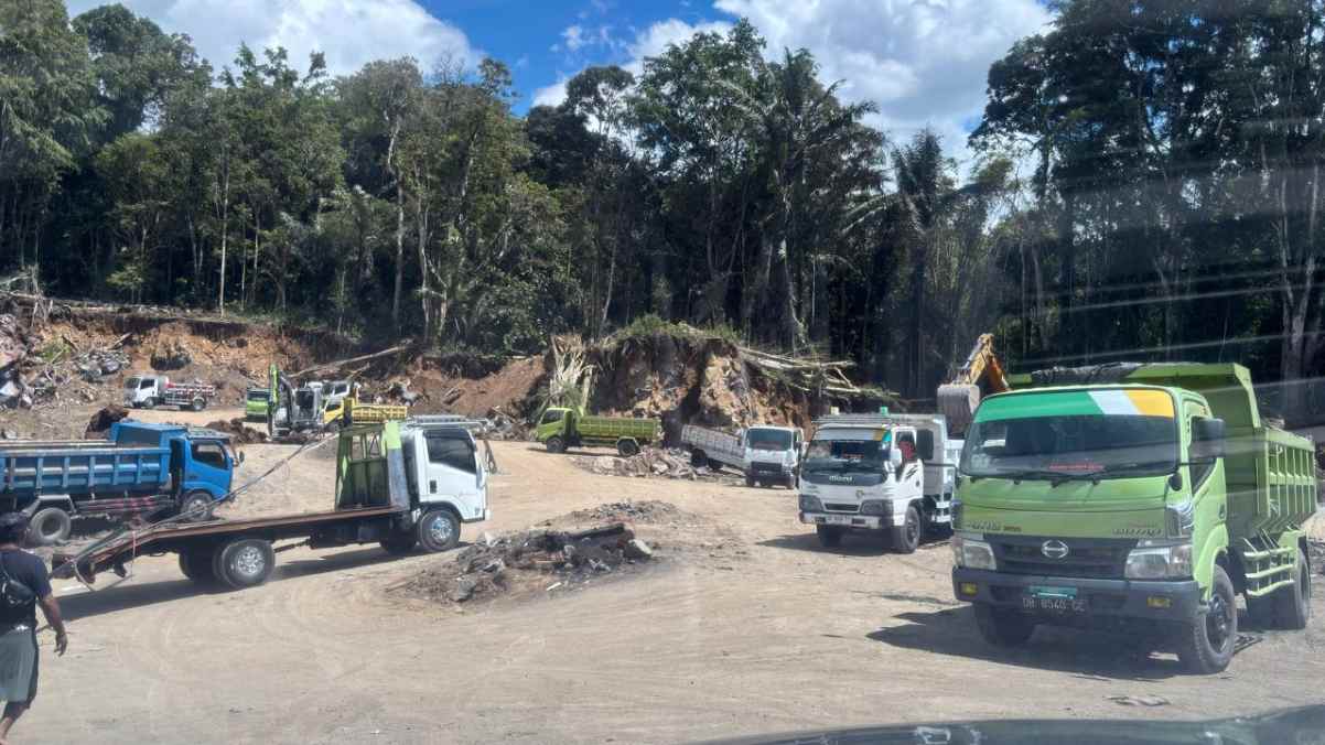 Tambang Galian C Ilegal di Tomohon 'Sakti'!
