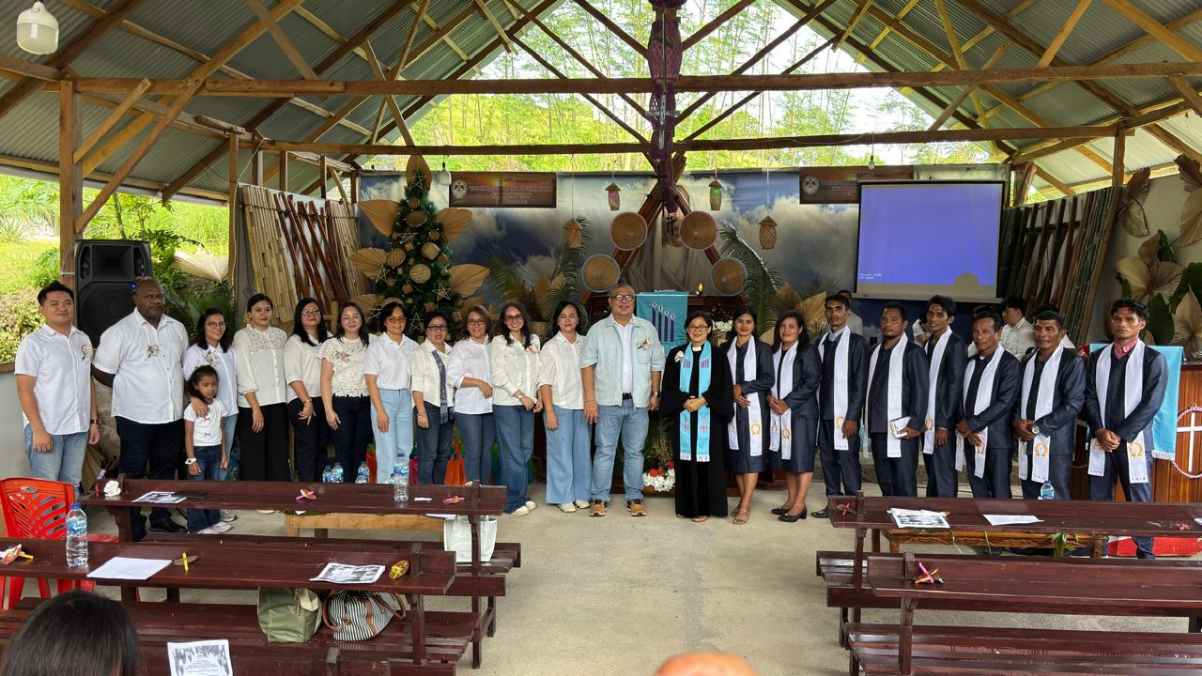 Momen BNI Tomohon Ibadah Natal Bersama Jemaat GMIM Silo Lata Lata Kanaan