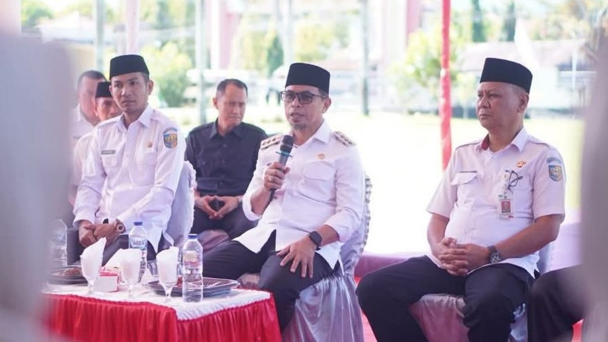 Usai Libur, Bupati Boltara Dr Sirajudin Lasena Gelar Rapat Kerja Bersama Jajaran