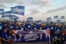 Sambut HUT ke-25, DPC Demokrat Bitung Tanam Pohon dan Bersih Pantai