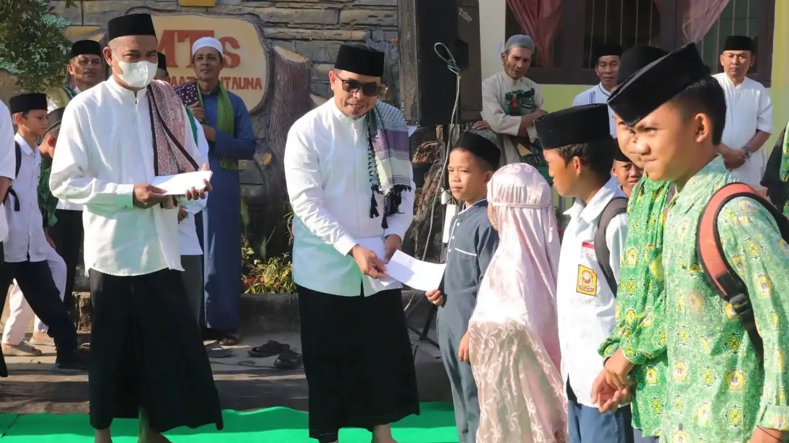 Ikhtiar Minta Hujan, Pemda Boltara Sholat Istisqa Bersama di Ponpes Alkhairaat Bintauna