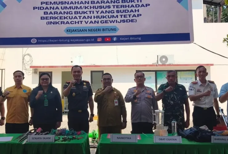 Kejari Bitung Musnahkan Barang Bukti 39 Perkara, Ada Paket Sabu!