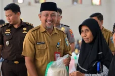 Kendalikan Inflasi, Pemda Boltara Hadirkan Sembako Murah untuk Warga
